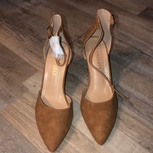 Woman Pump Wedges Tan Faux Suede- 8